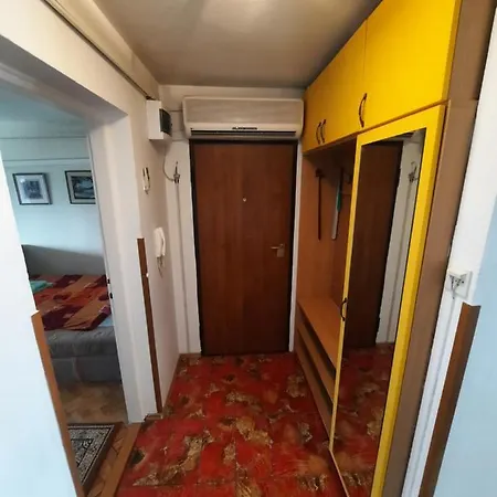 Bosnian Apartment *